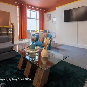 https://holland-brighton.brighton-hotels-england.com